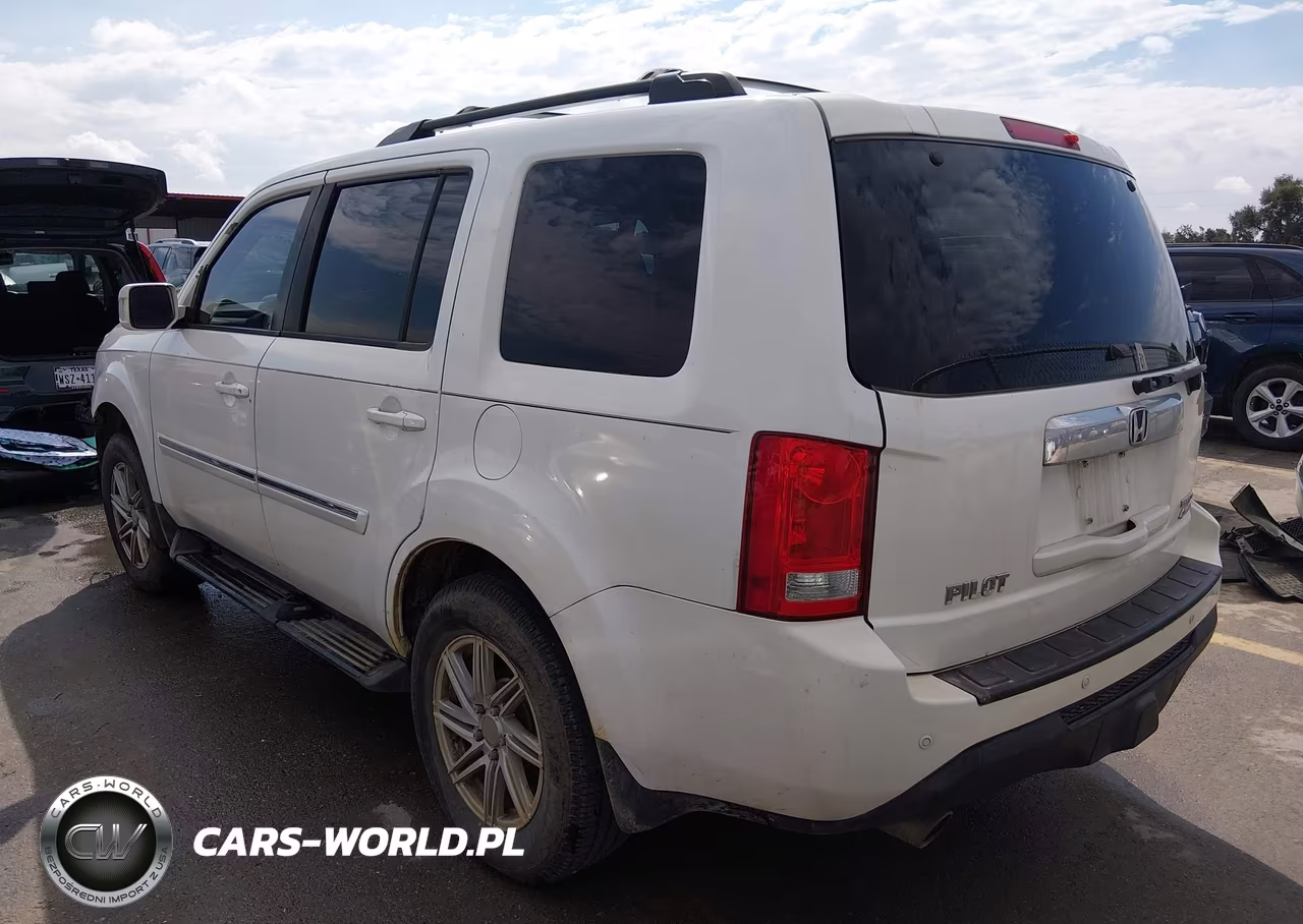 2012 Honda Pilot Touring VIN:5FNYF4H96CB012980 - 3