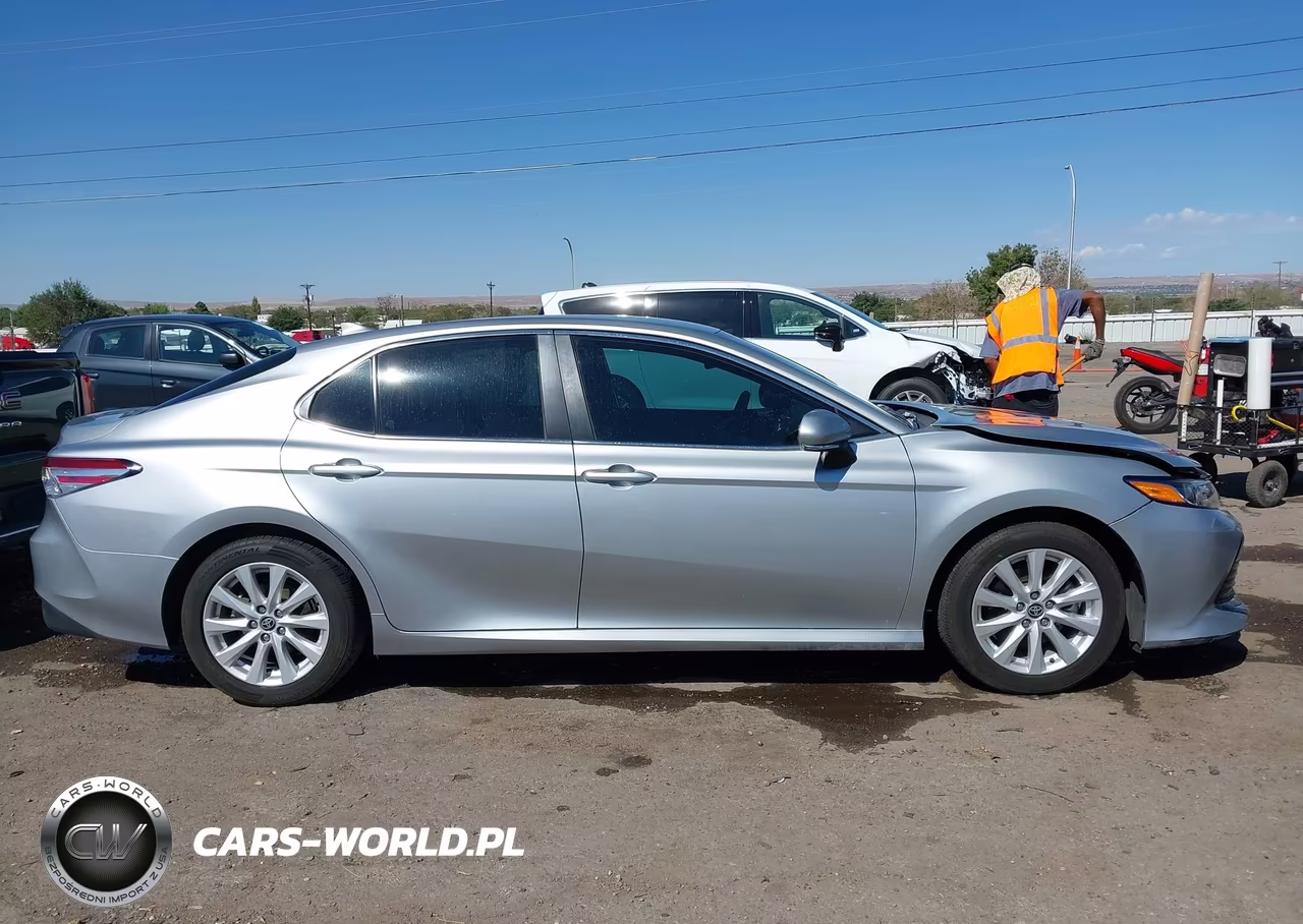 2020 Toyota Camry Le Awd VIN:4T1C11BK9LU019623 - 13