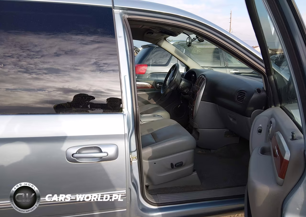 2006 Chrysler Town & Country Limited VIN:2A8GP64L96R729350 - 5