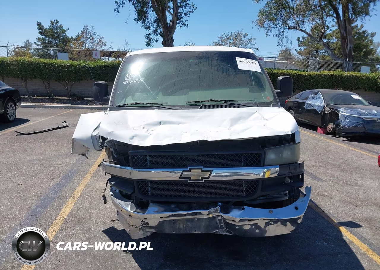 2005 Chevrolet Express VIN:1GCEG15X651188800 - 16