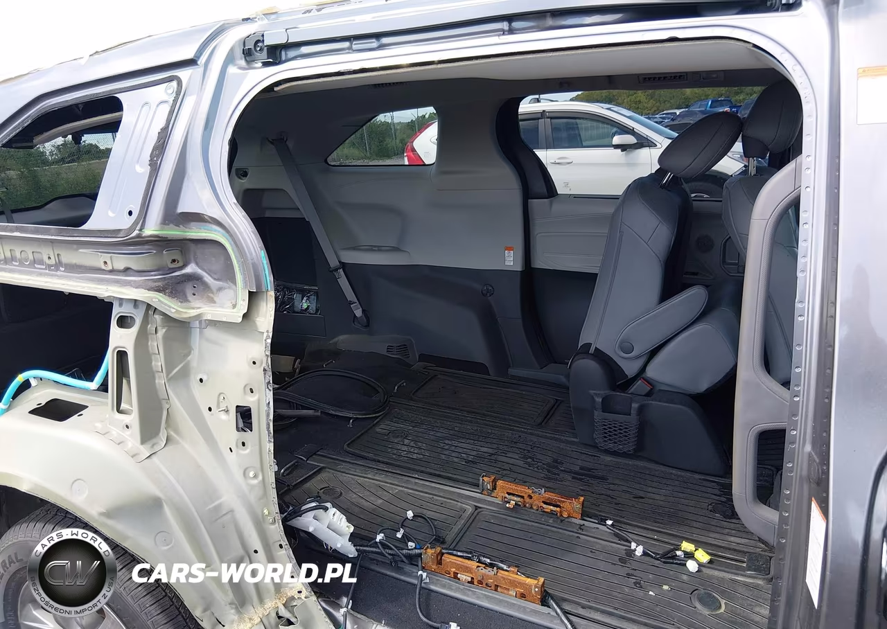 2024 Toyota Sienna Xle VIN:5TDYSKFC9RS117841 - 8