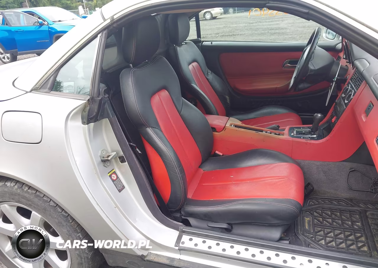 2000 Mercedes-Benz Slk 230 Kompressor VIN:WDBKK47F6YF169659 - 8