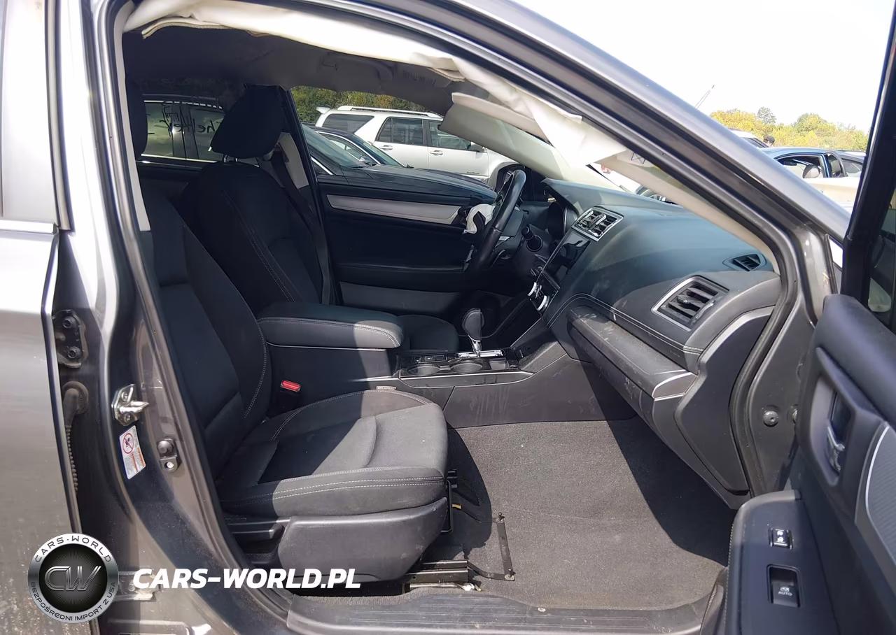 2018 Subaru Legacy 2.5I Premium VIN:4S3BNAF65J3031045 - 5