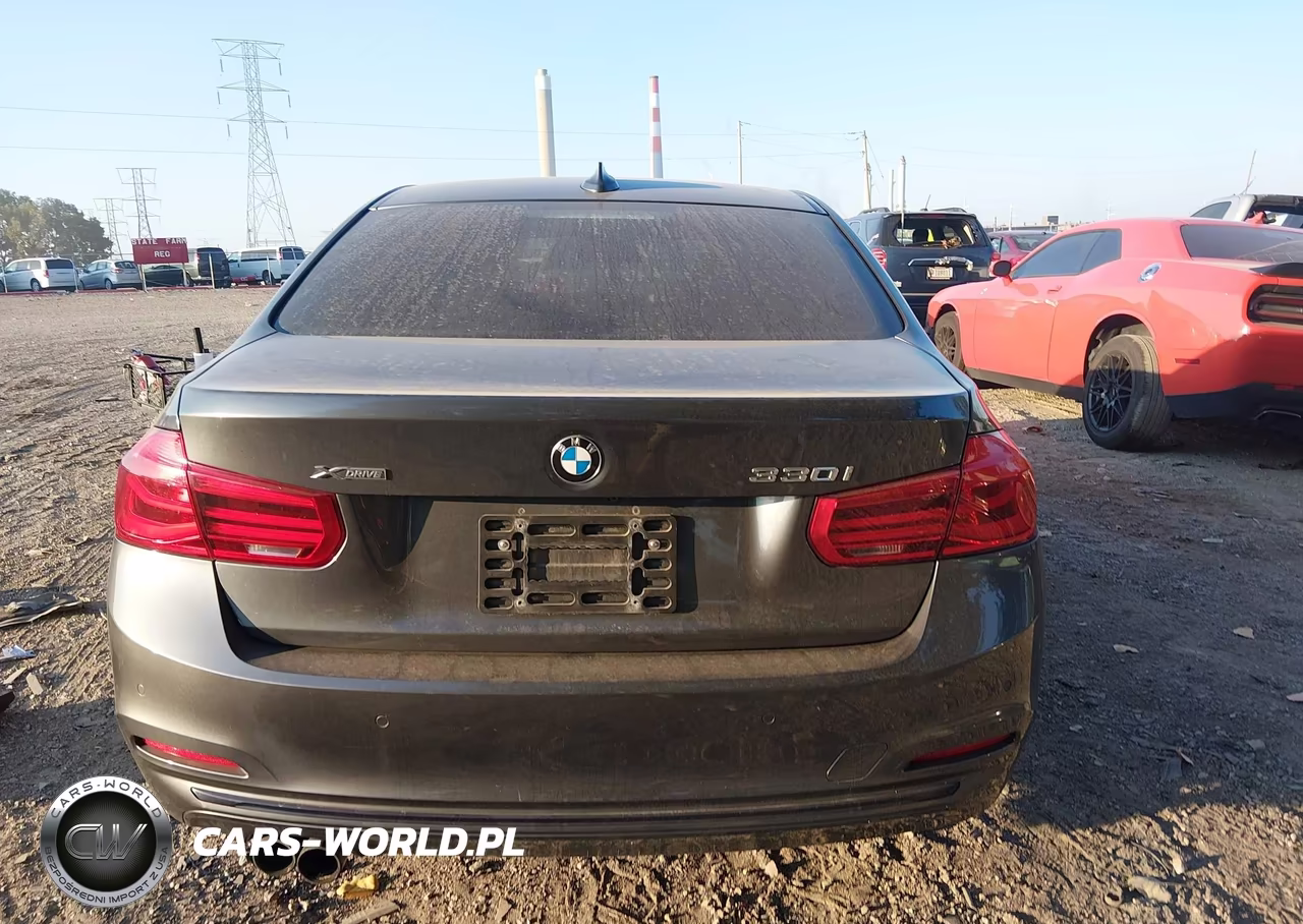 2017 BMW 330I xDrive VIN:WBA8D9C53HK678421 - 16