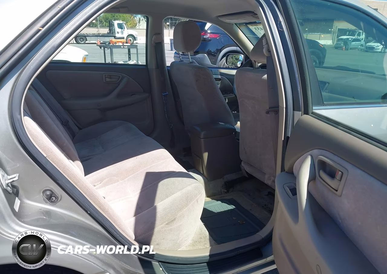 1998 Toyota Camry Le VIN:JT2BG22K7W0248519 - 8