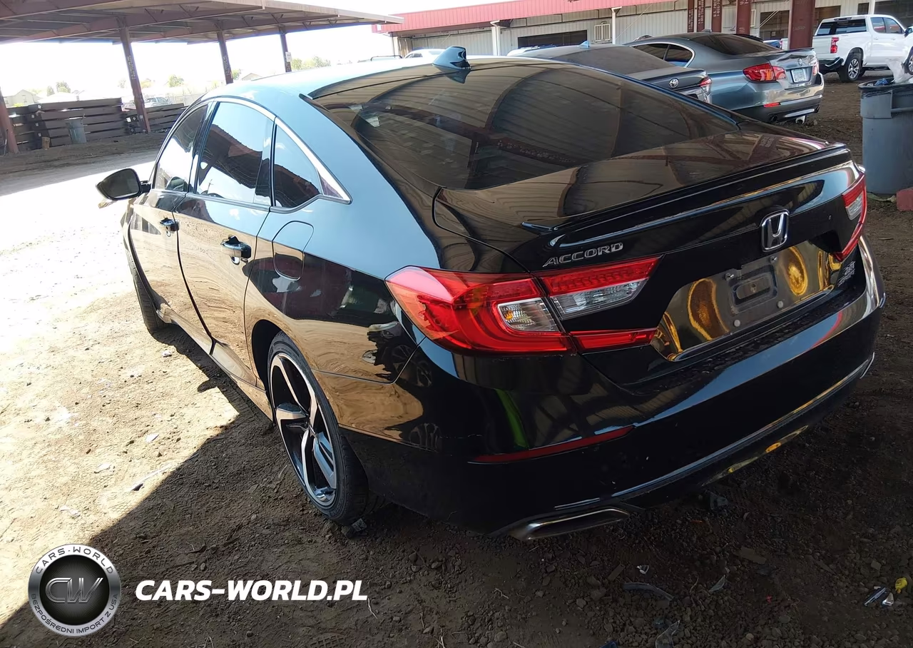 2018 Honda Accord Sport 2.0T VIN:1HGCV2F31JA049748 - 3