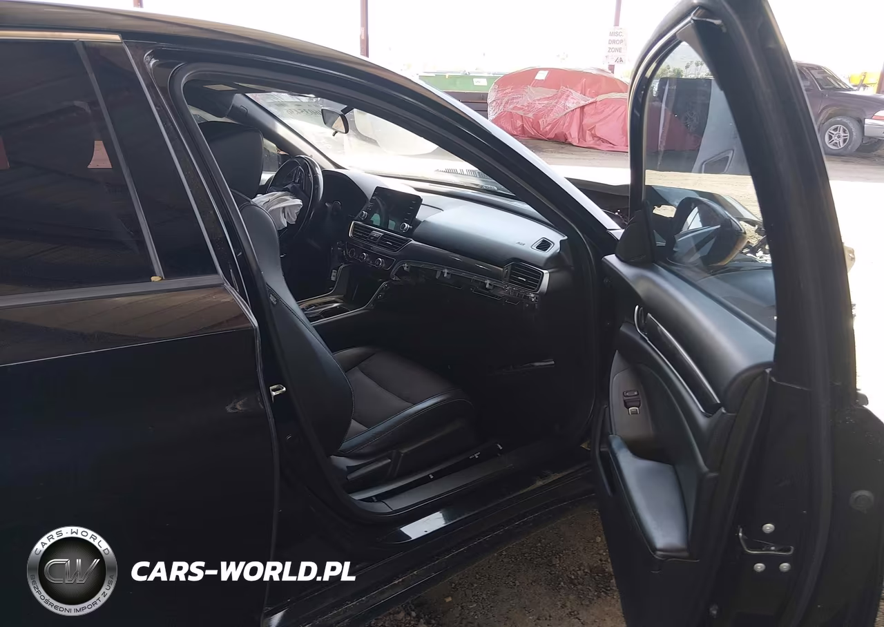 2018 Honda Accord Sport 2.0T VIN:1HGCV2F31JA049748 - 5