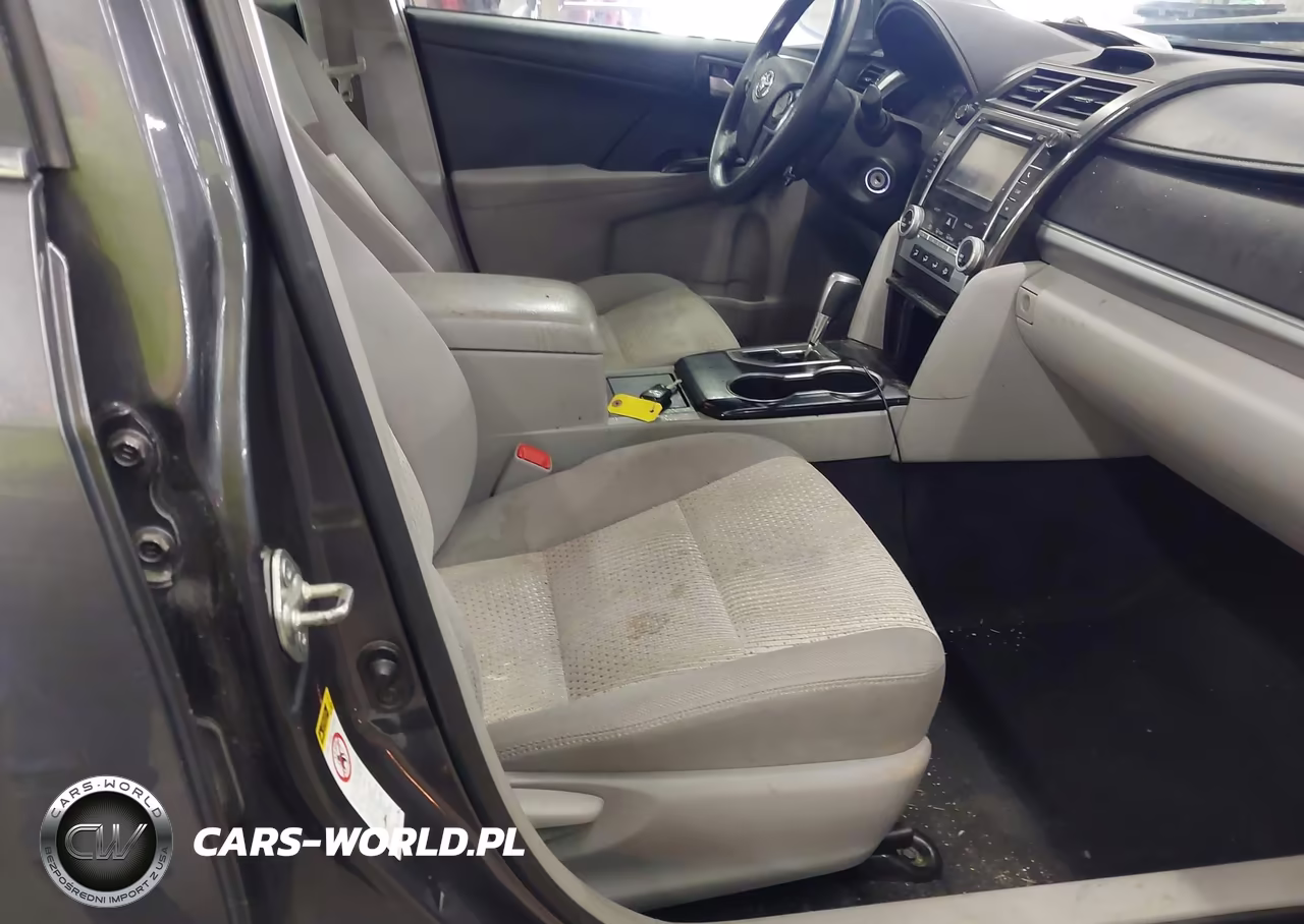 2014 Toyota Camry Le VIN:4T4BF1FK7ER359286 - 5