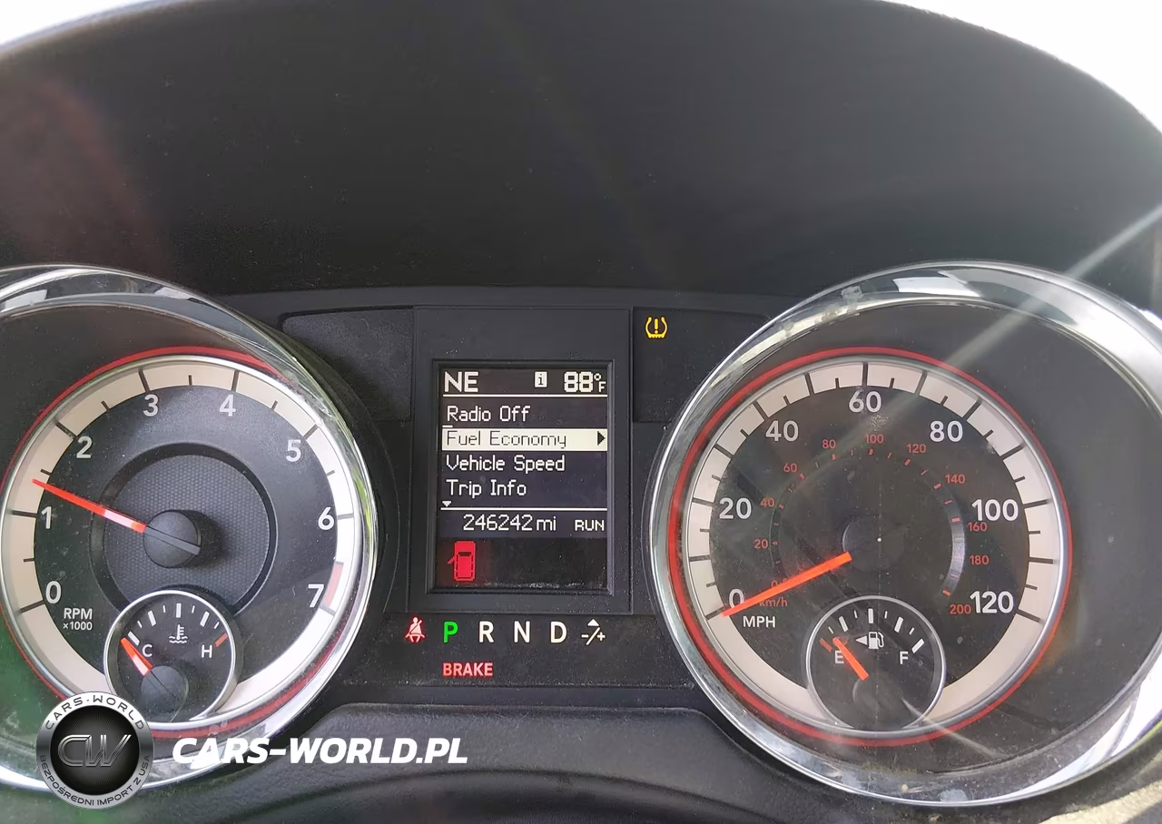 2014 Dodge Grand Caravan R-T VIN:2C4RDGEG0ER431123 - 7