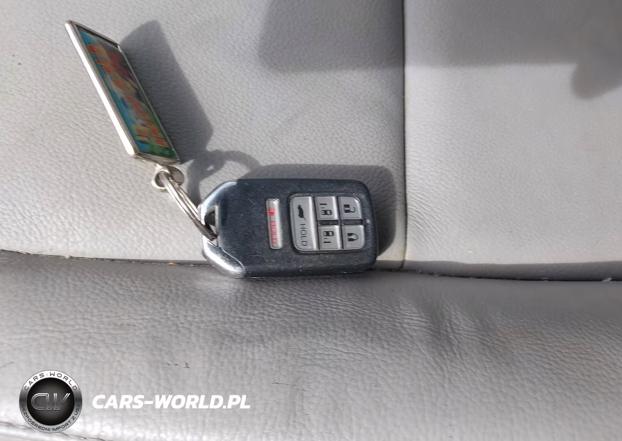 2015 Honda Odyssey Ex-L VIN:5FNRL5H61FB112773 - 11