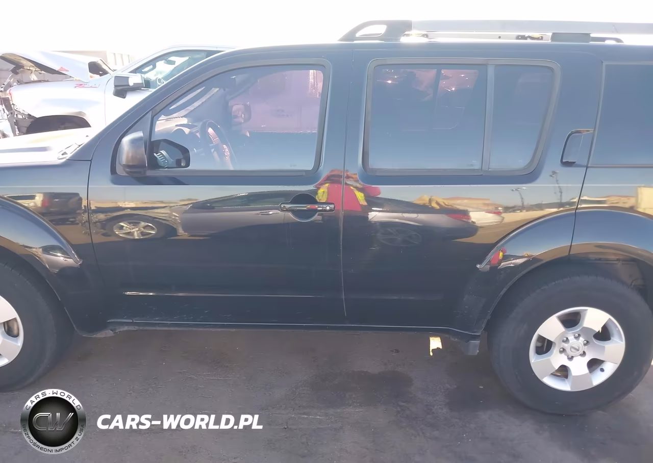 2011 Nissan Pathfinder S VIN:5N1AR1NN5BC625382 - 14