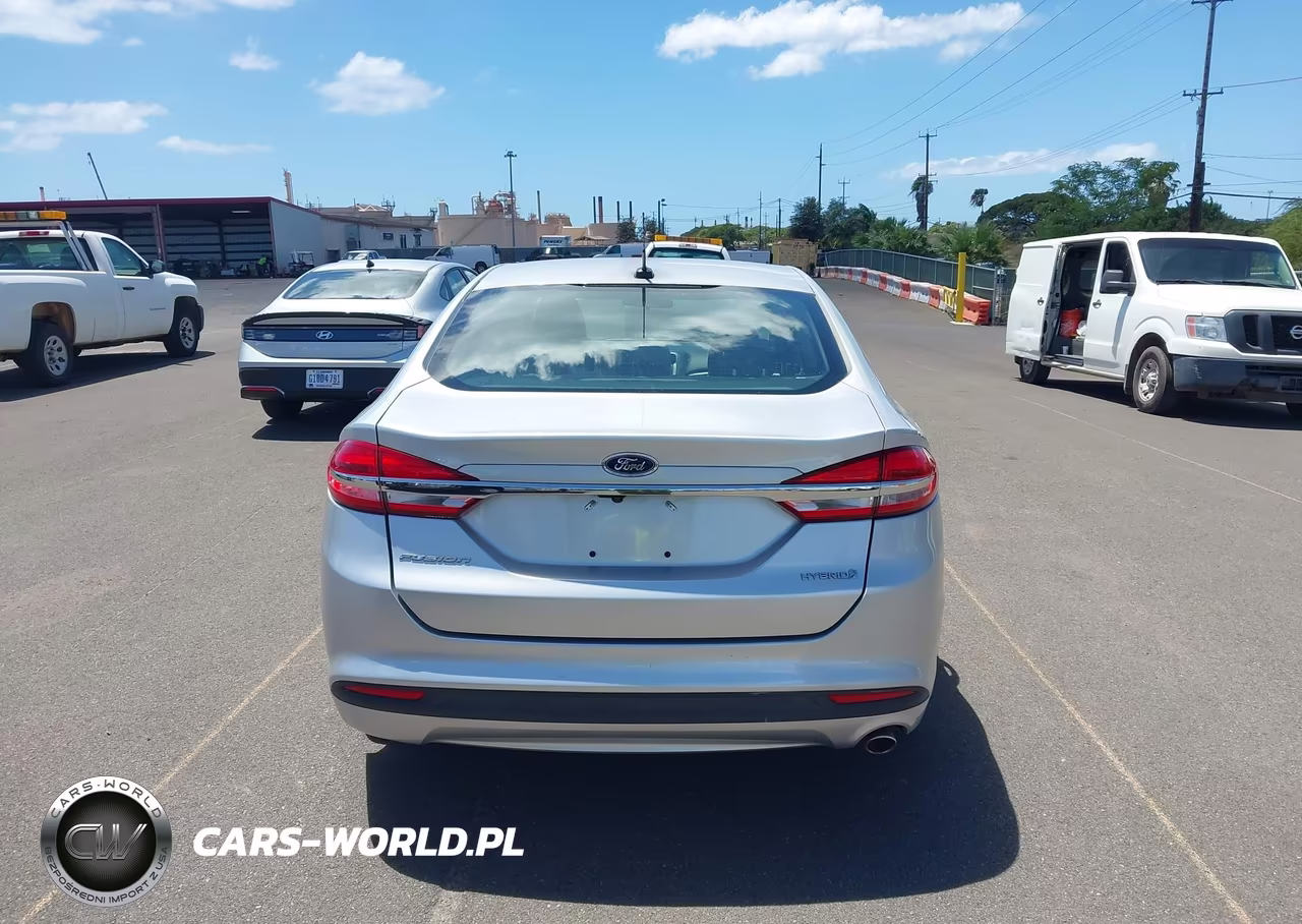 2018 Ford Fusion Hybrid S VIN:3FA6P0UU9JR243669 - 16