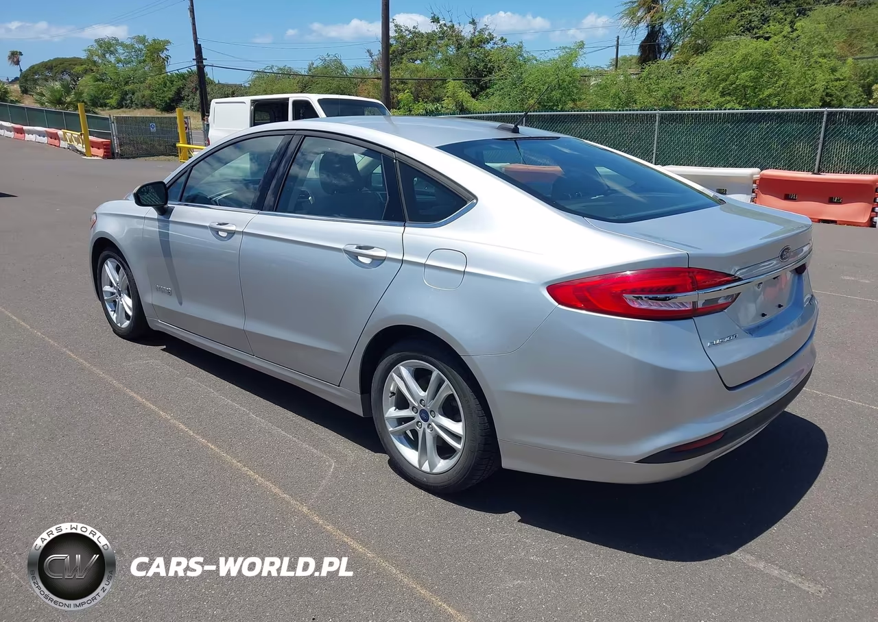 2018 Ford Fusion Hybrid S VIN:3FA6P0UU9JR243669 - 3
