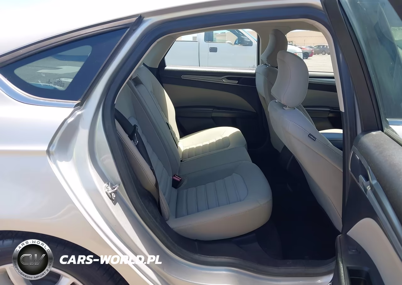 2018 Ford Fusion Hybrid S VIN:3FA6P0UU9JR243669 - 8