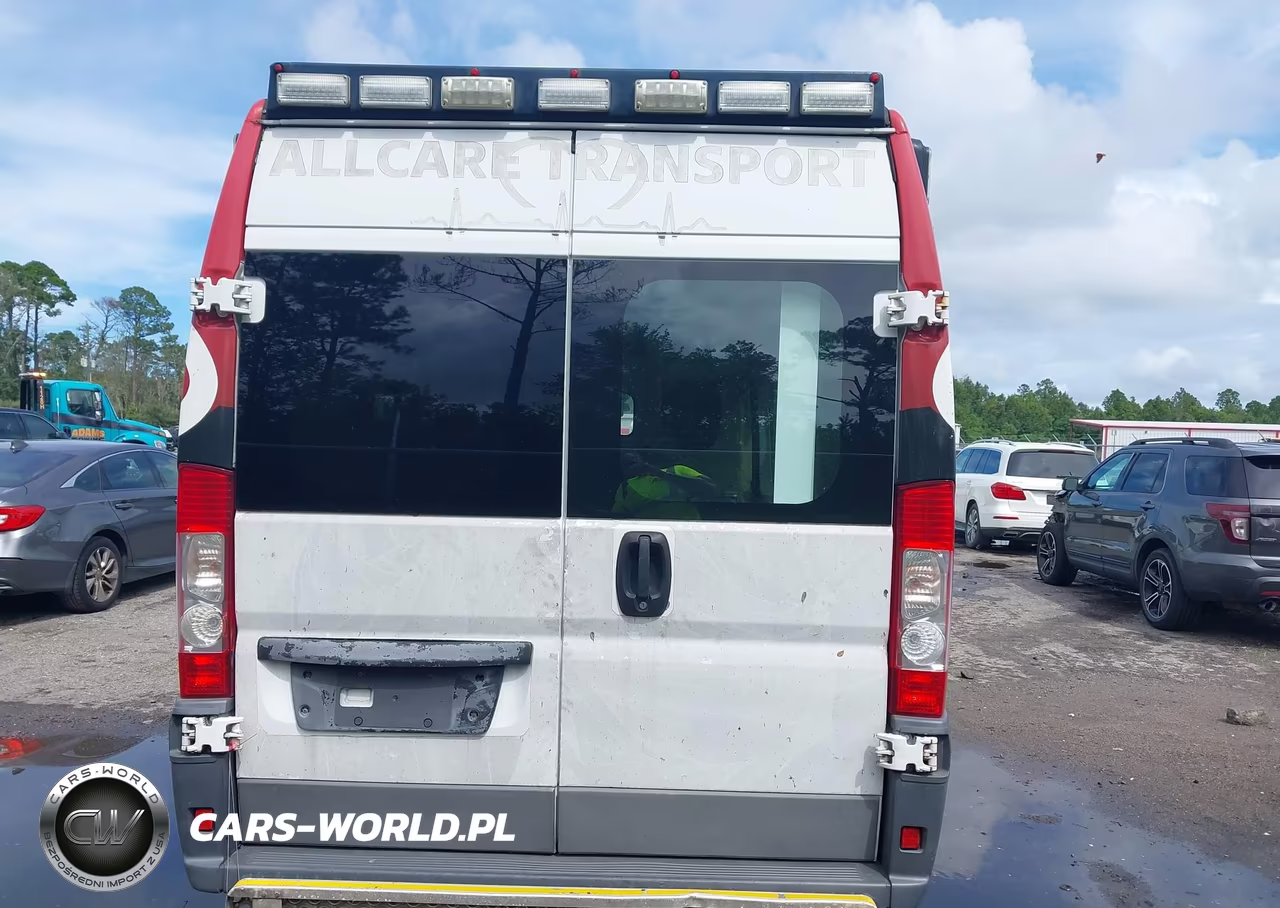 2017 Ram Promaster 3500 High Roof VIN:3C6URVHG5HE530075 - 18