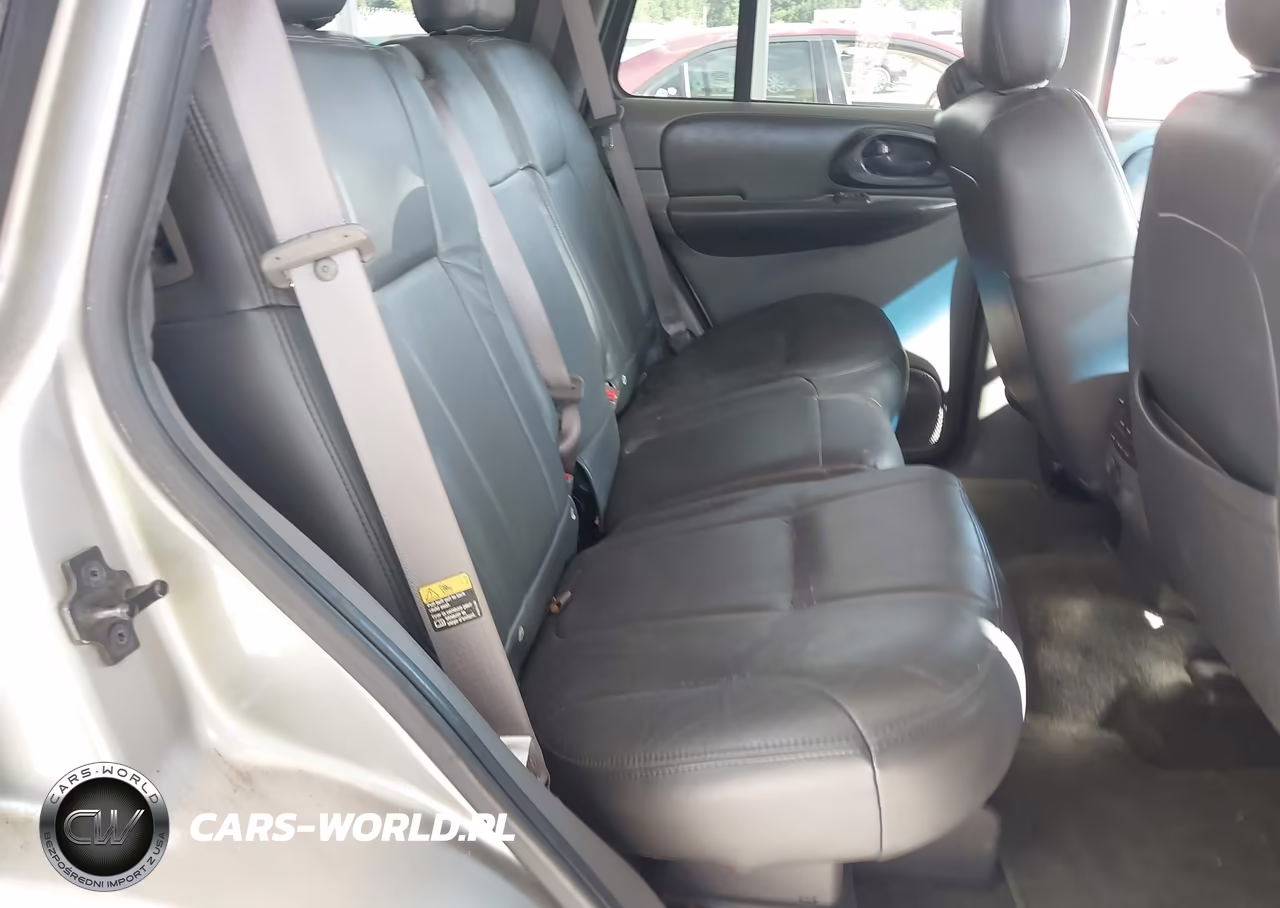 2003 Chevrolet Trailblazer Lt VIN:1GNDS13S132276380 - 8