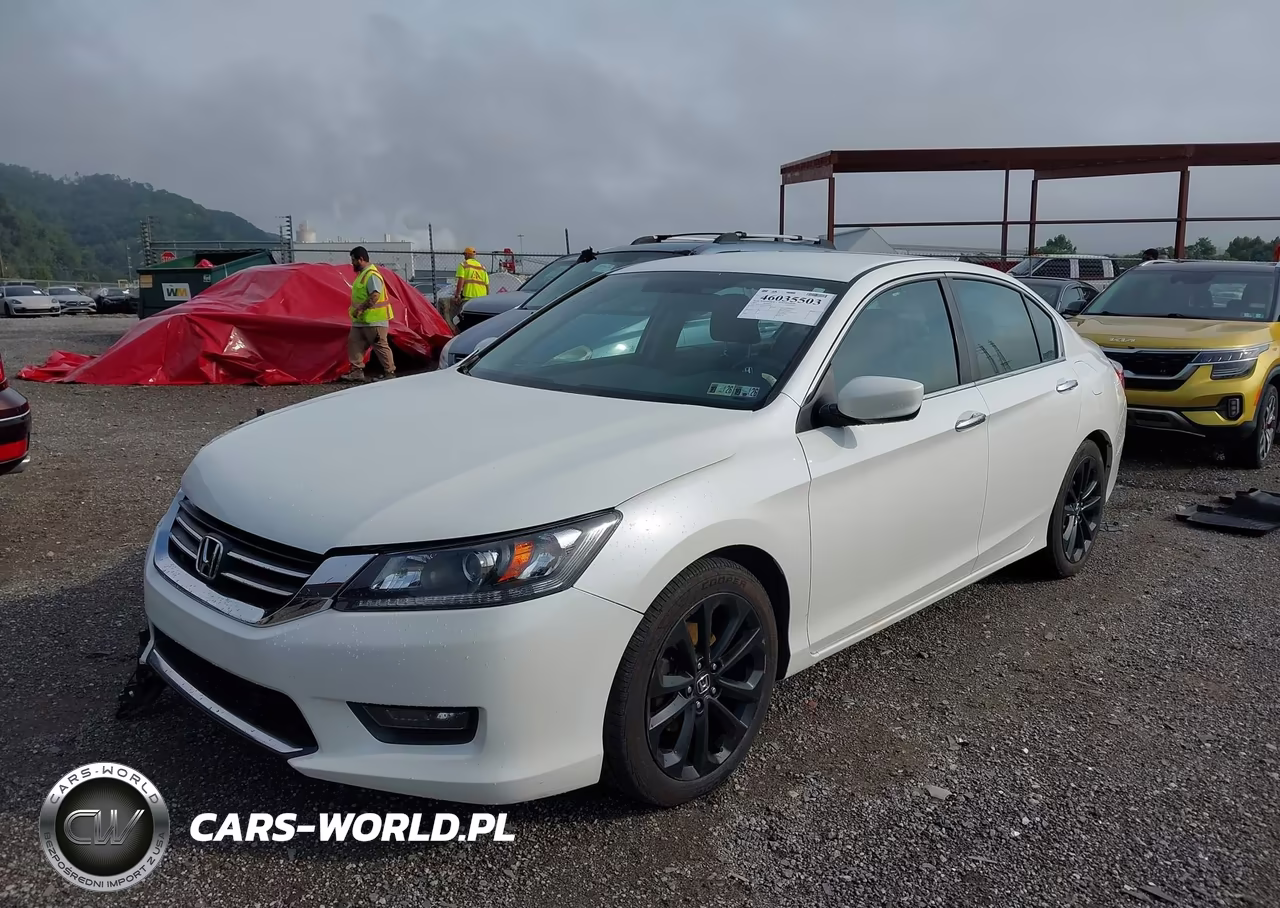 2015 Honda Accord Sport VIN:1HGCR2F55FA135786 - 2