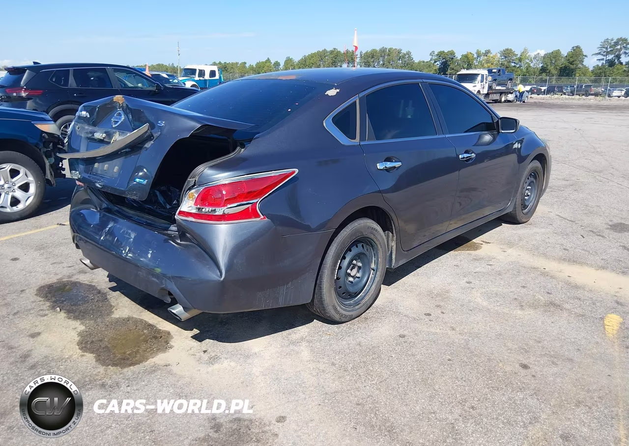2013 Nissan Altima 2.5 S VIN:1N4AL3AP8DC299420 - 4