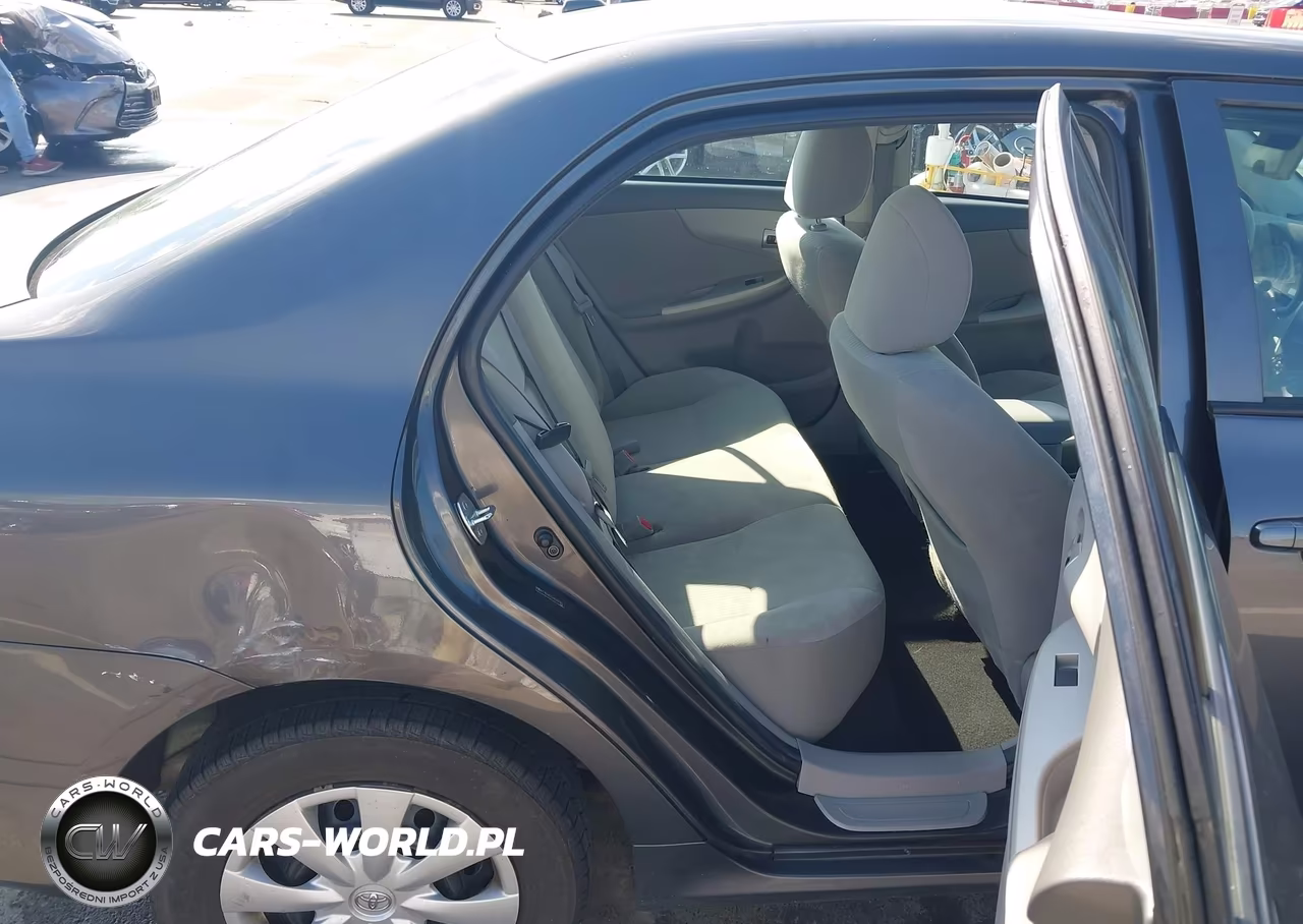 2010 Toyota Corolla Le VIN:2T1BU4EE5AC476163 - 8
