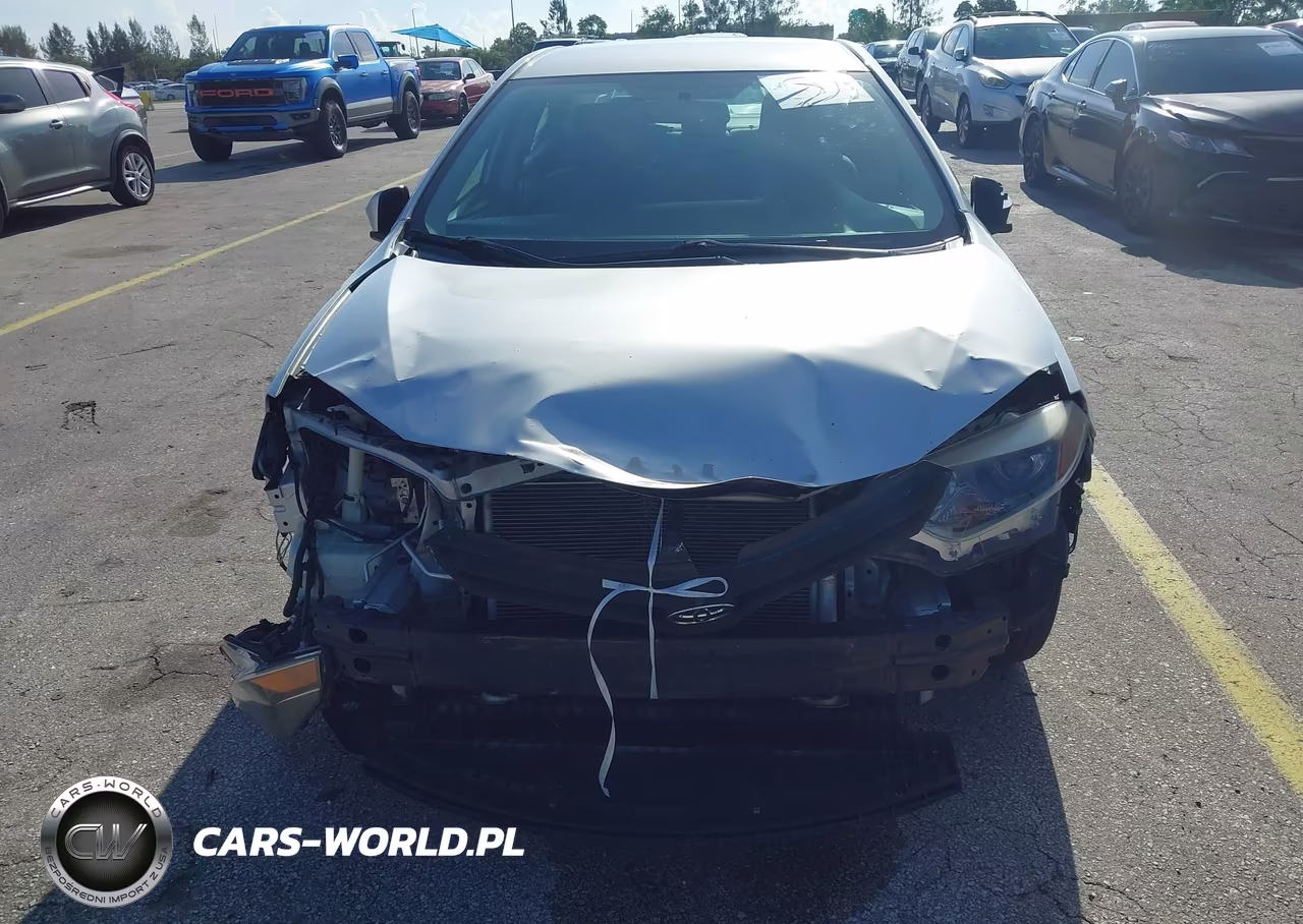 2016 Toyota Corolla Le VIN:2T1BURHE8GC606597 - 6
