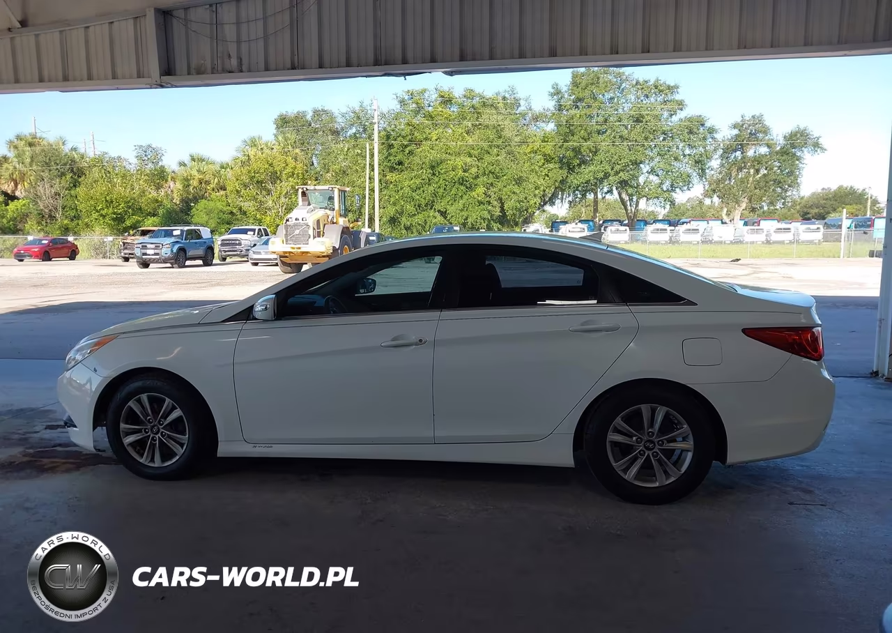 2014 Hyundai Sonata Gls VIN:5NPEB4AC7EH827469 - 15