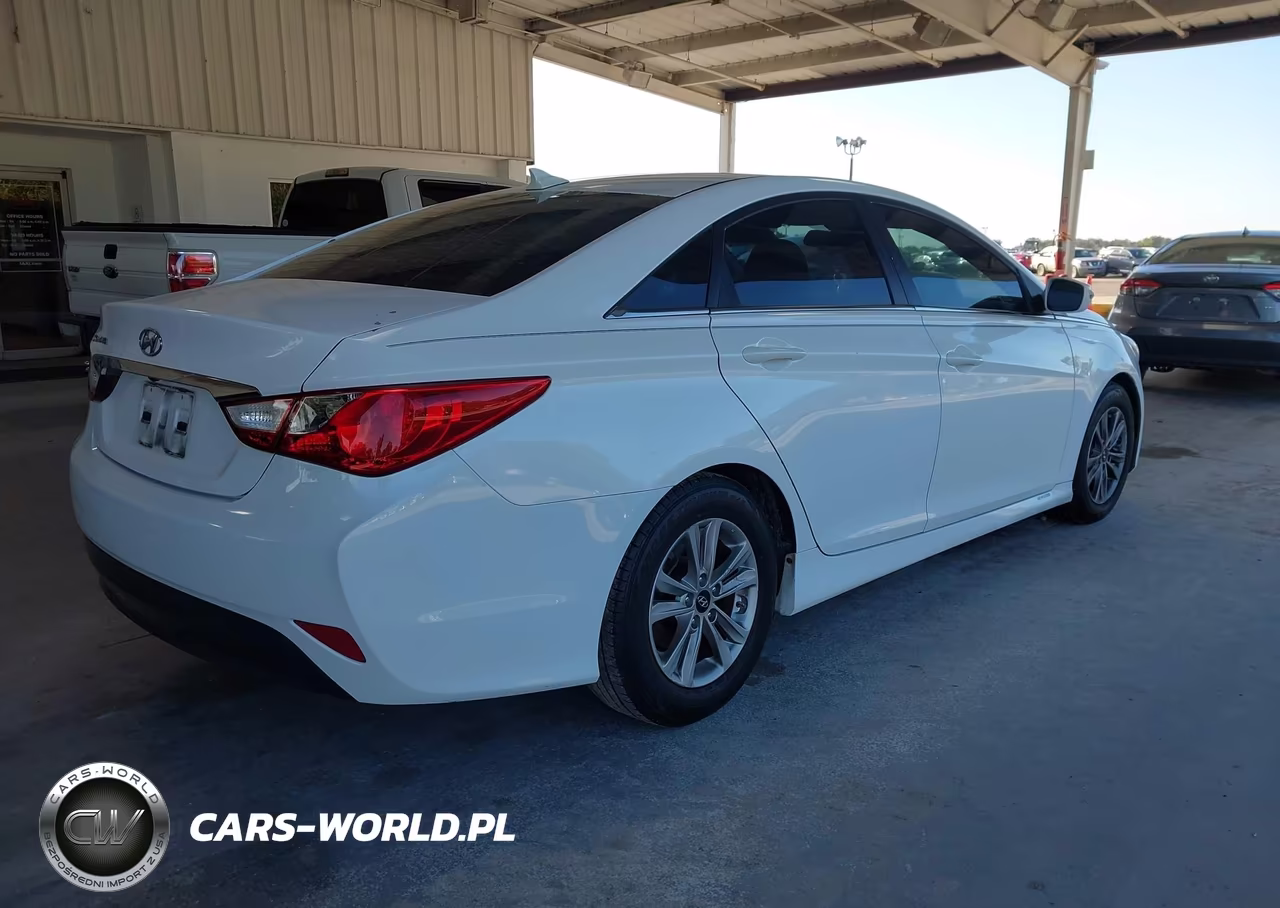 2014 Hyundai Sonata Gls VIN:5NPEB4AC7EH827469 - 4