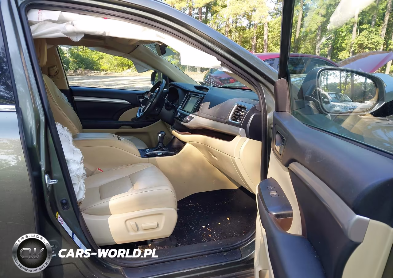 2019 Toyota Highlander Xle VIN:5TDJZRFH5KS979865 - 5