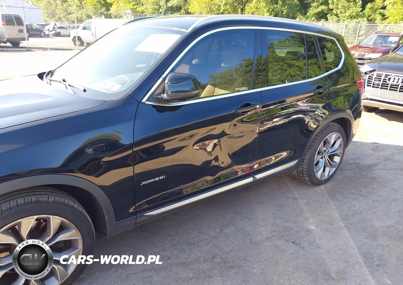 2017 BMW X3 xDrive28I VIN:5UXWX9C38H0T21942 - 6