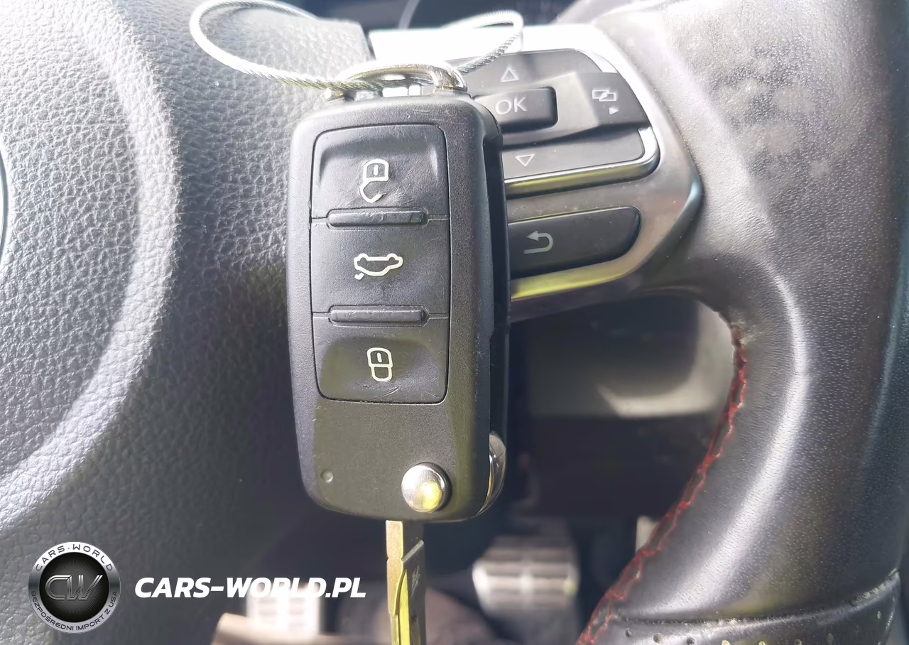 2012 Volkswagen Gti 4-Door VIN:WVWHD7AJ8CW015726 - 11