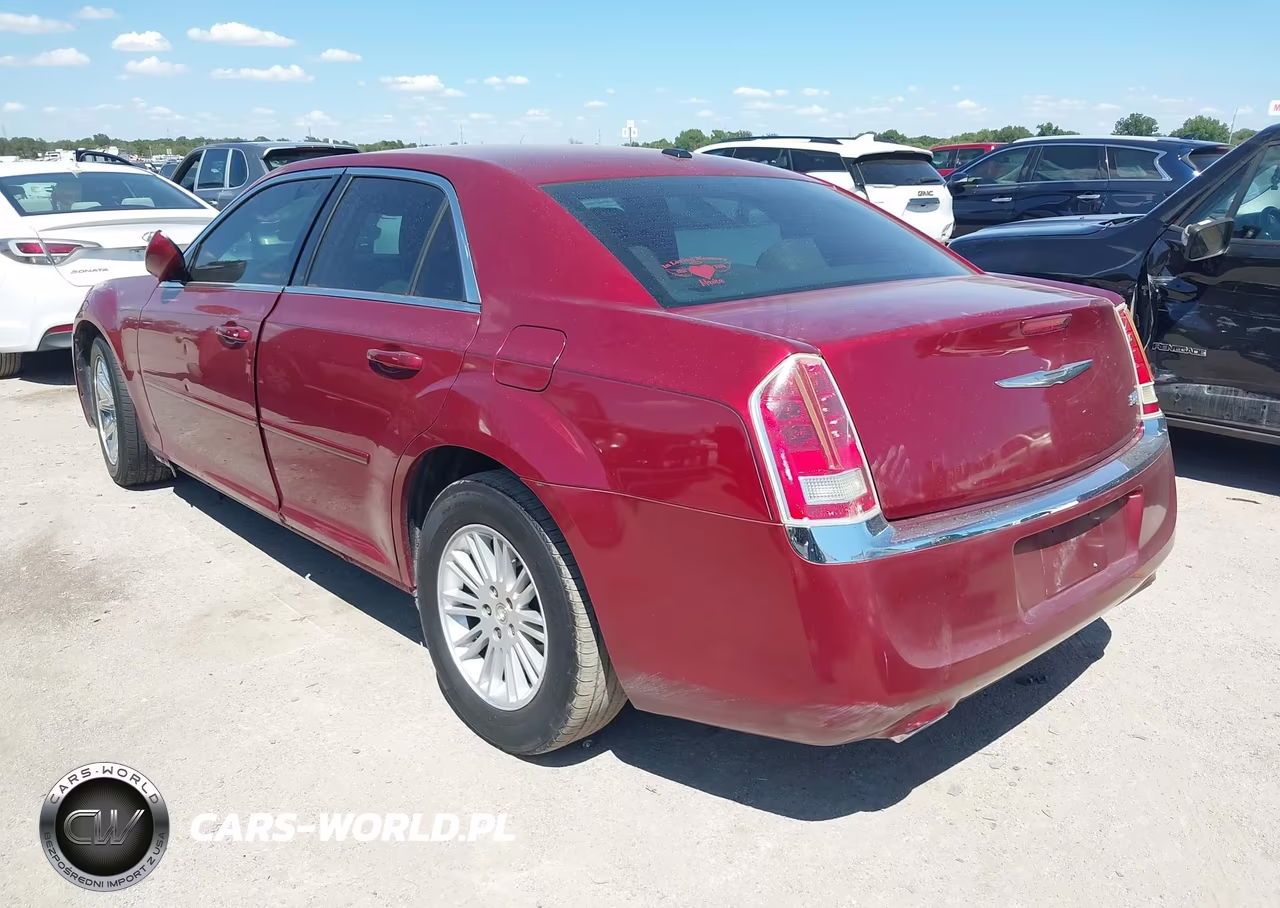 2014 Chrysler 300 VIN:2C3CCAAGXEH273010 - 3