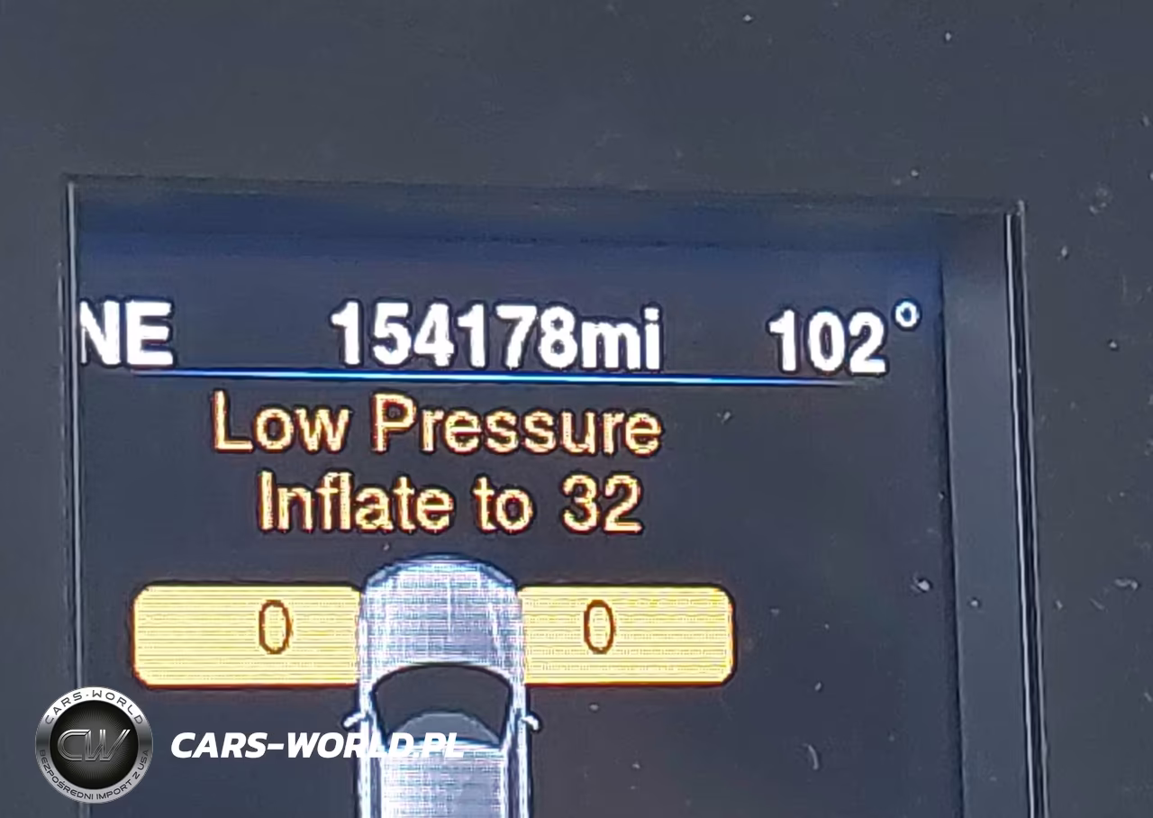 2014 Chrysler 300 VIN:2C3CCAAGXEH273010 - 7