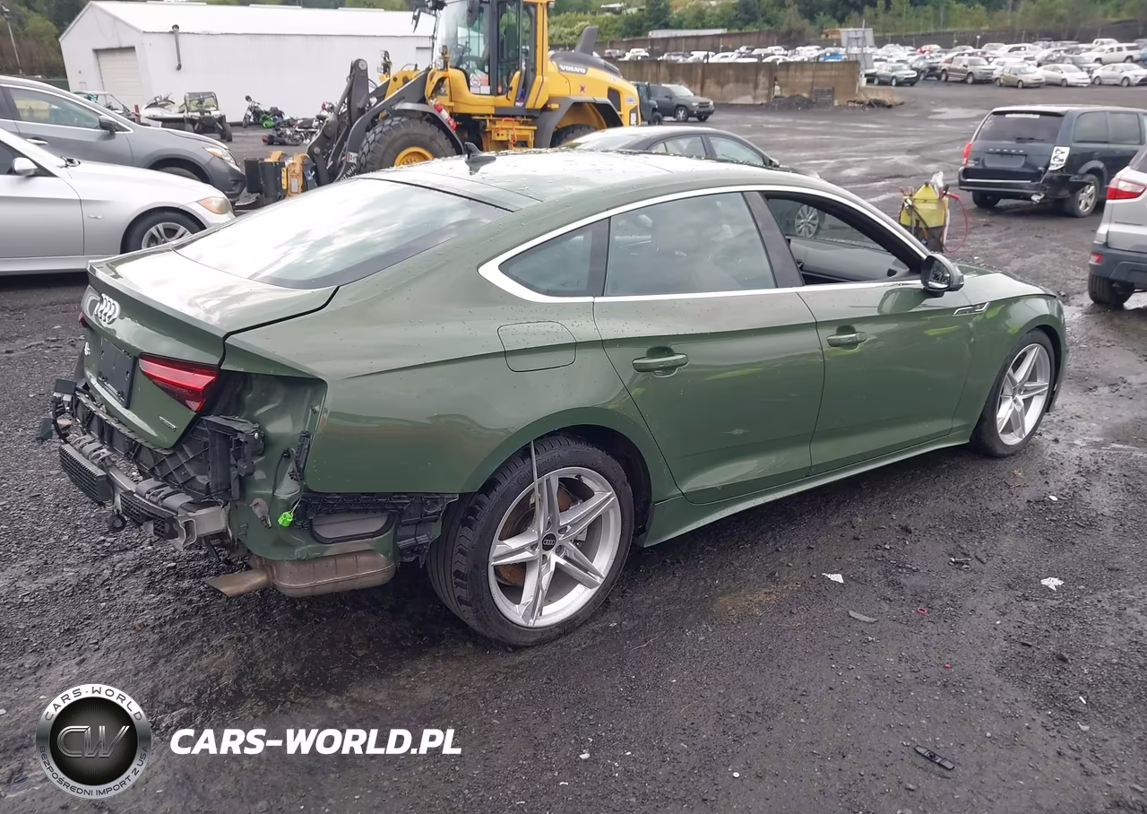 2022 Audi A5 Sportback Premium Plus 45 Tfsi S Line Quattro S Tronic VIN:WAUFACF52NA017151 - 4