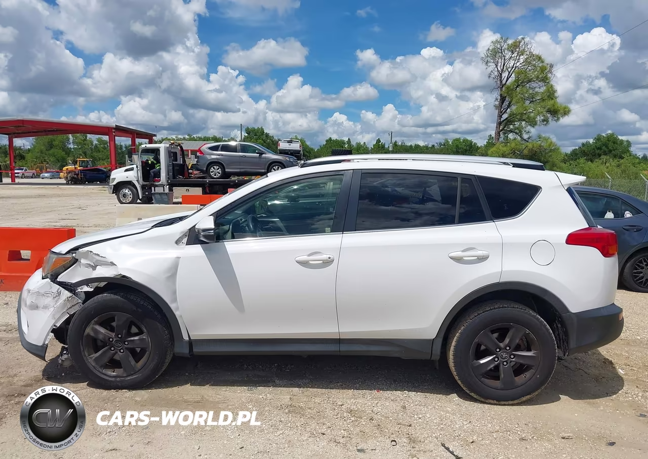 2015 Toyota Rav4 Xle VIN:JTMWFREV3FJ035524 - 15