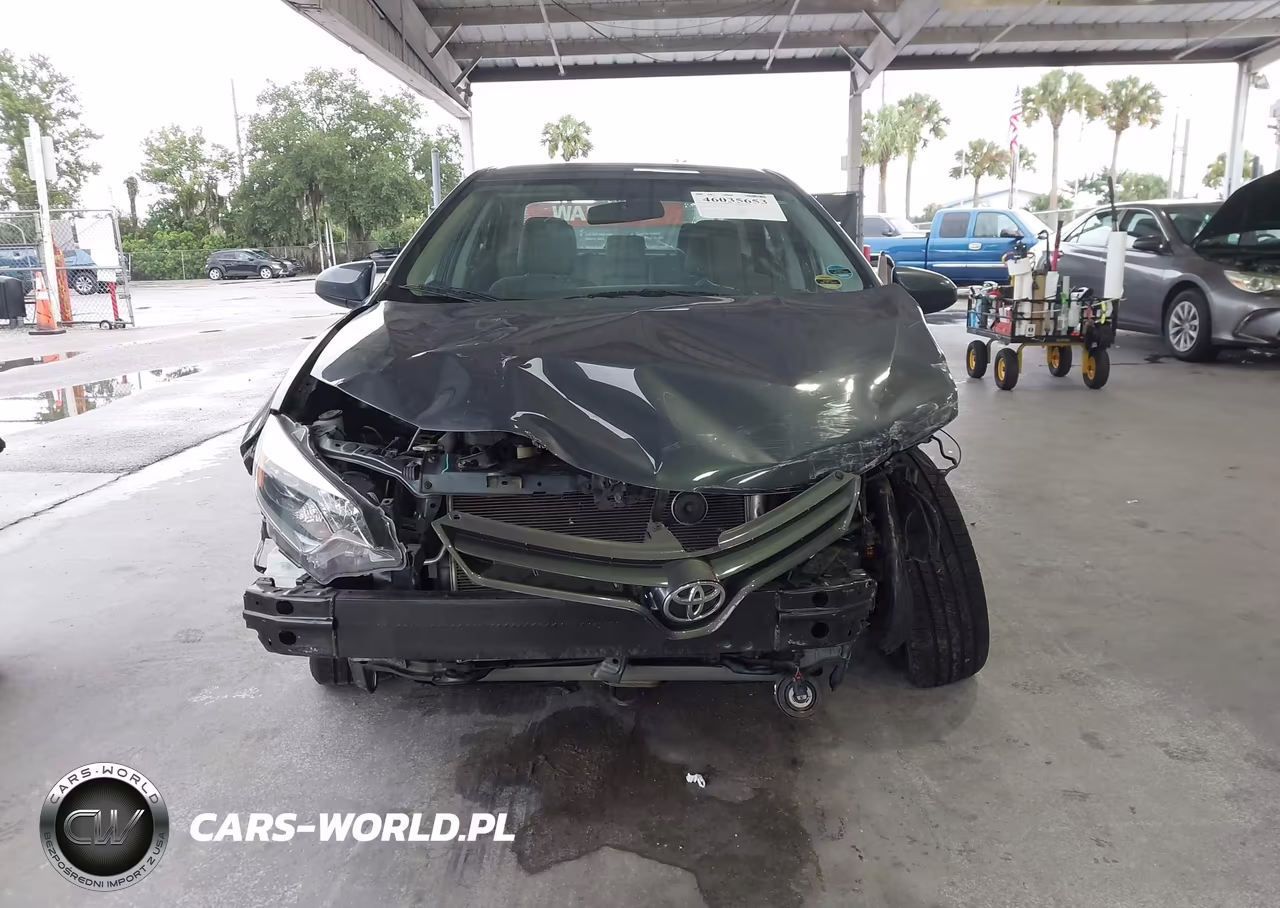 2016 Toyota Corolla Le VIN:2T1BURHE5GC538596 - 12