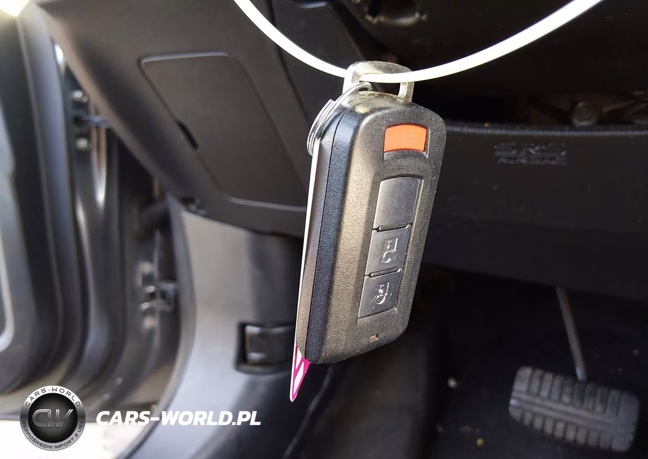 2019 Mitsubishi Outlander Sel VIN:JA4AZ3A30KJ001290 - 11