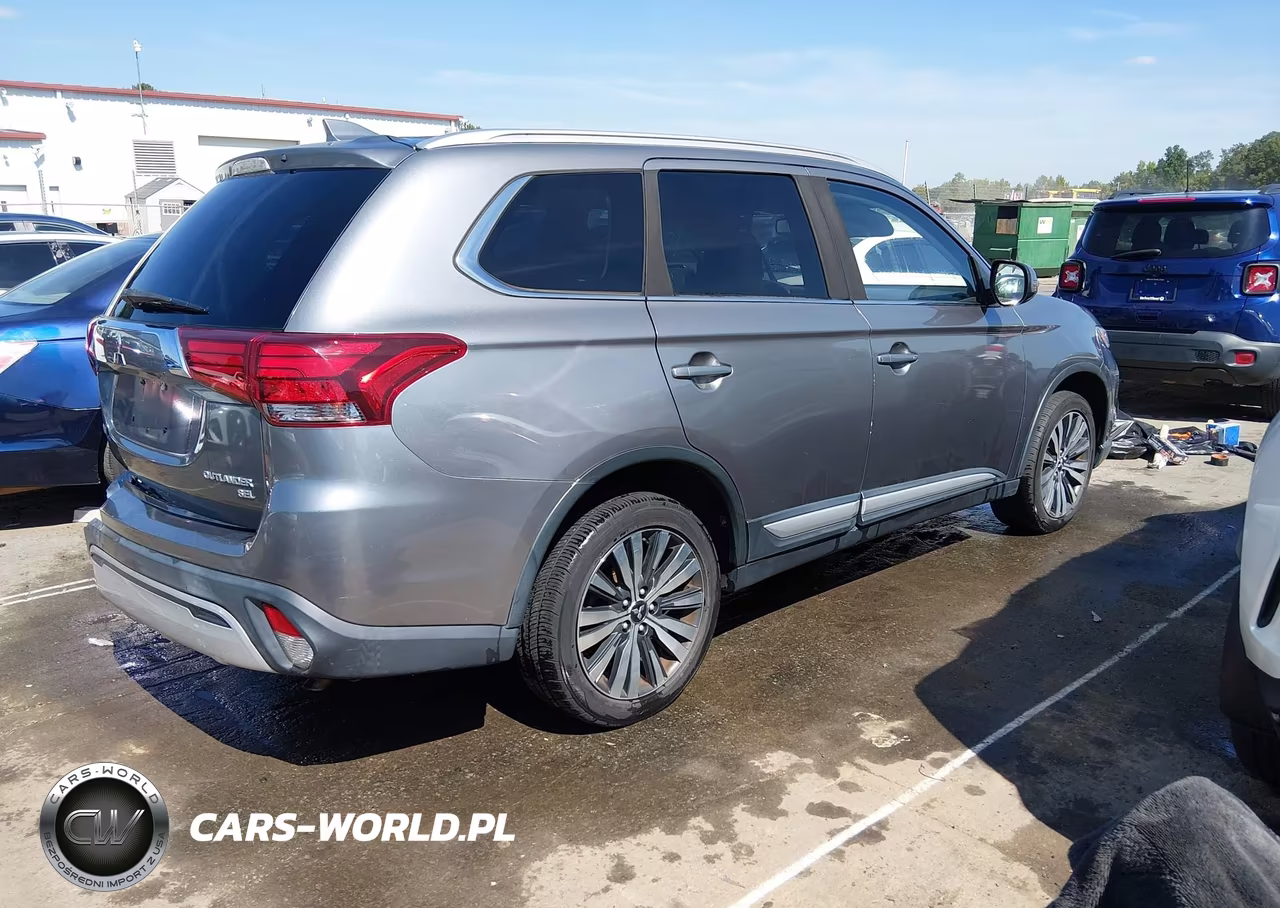 2019 Mitsubishi Outlander Sel VIN:JA4AZ3A30KJ001290 - 4
