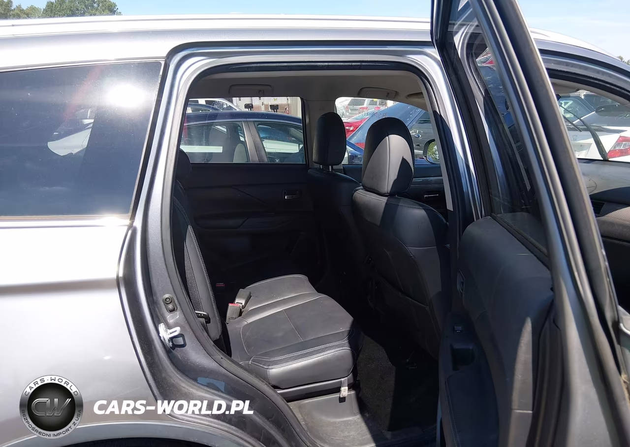 2019 Mitsubishi Outlander Sel VIN:JA4AZ3A30KJ001290 - 8