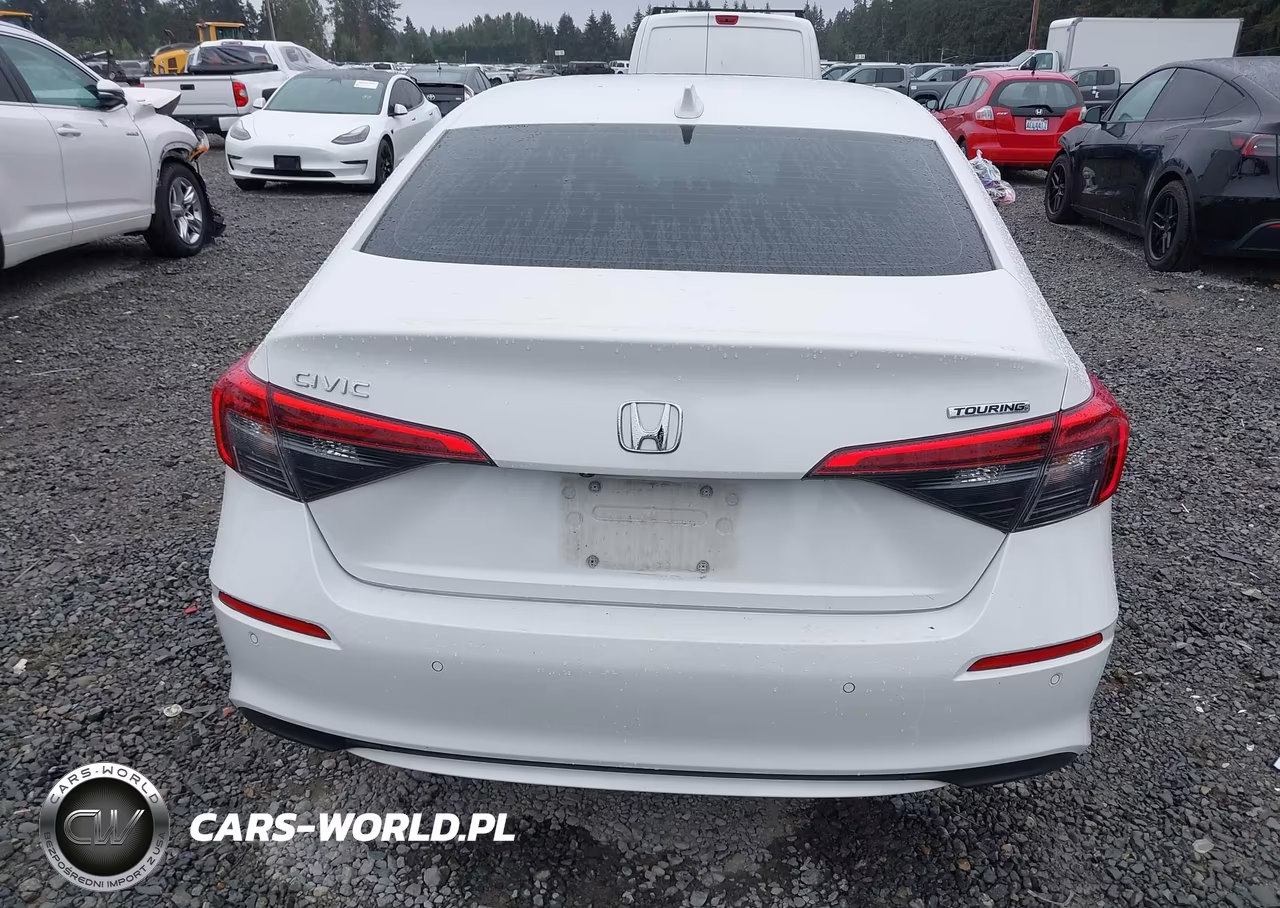2024 Honda Civic Touring VIN:2HGFE1F91RH317755 - 16