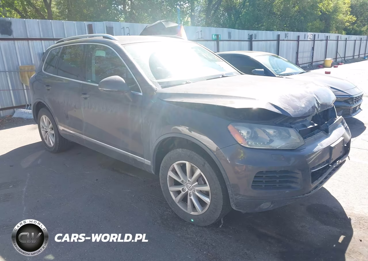 2013 Volkswagen Touareg Vr6 Sport VIN:WVGEF9BP8DD002298 - 1