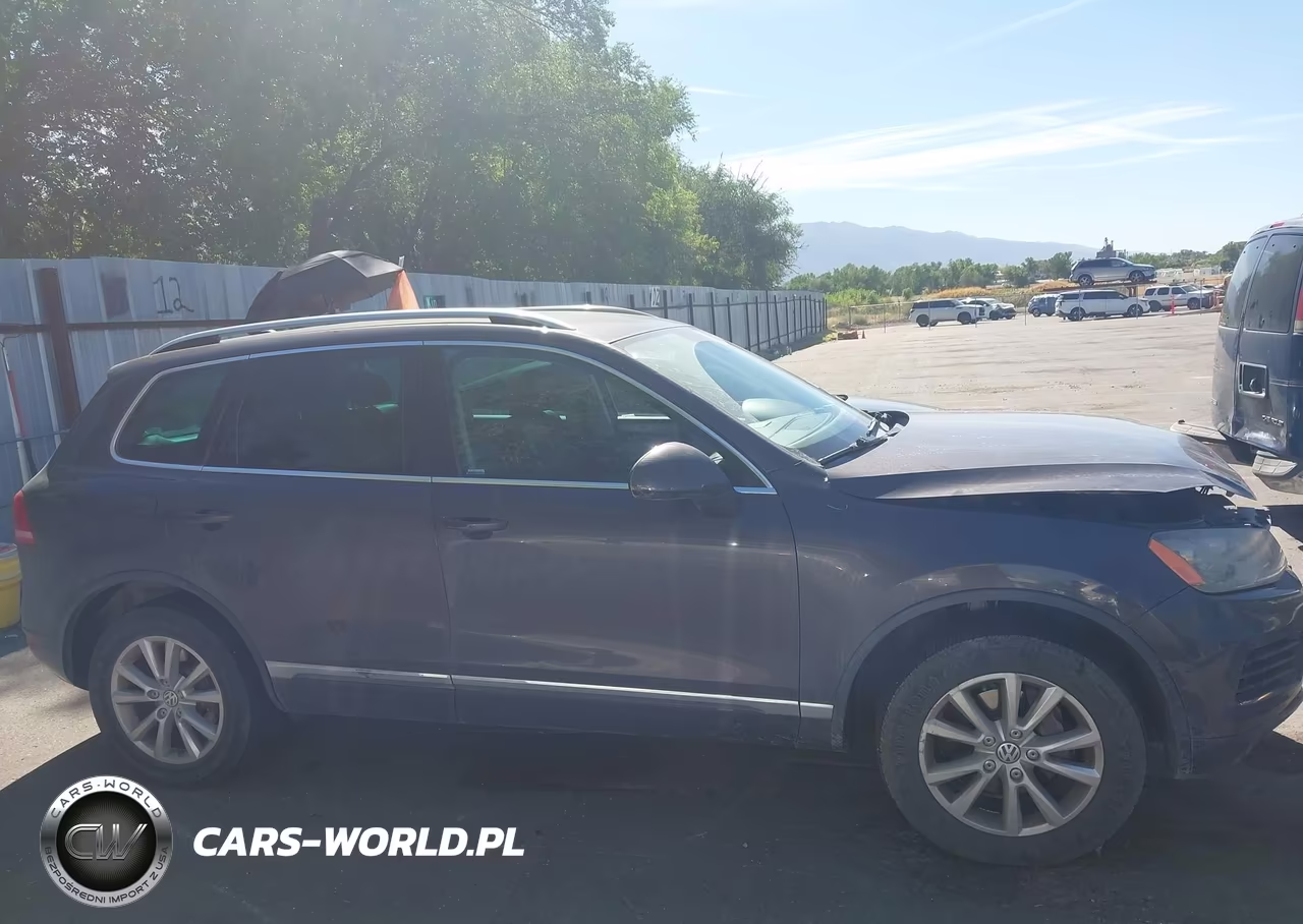 2013 Volkswagen Touareg Vr6 Sport VIN:WVGEF9BP8DD002298 - 13