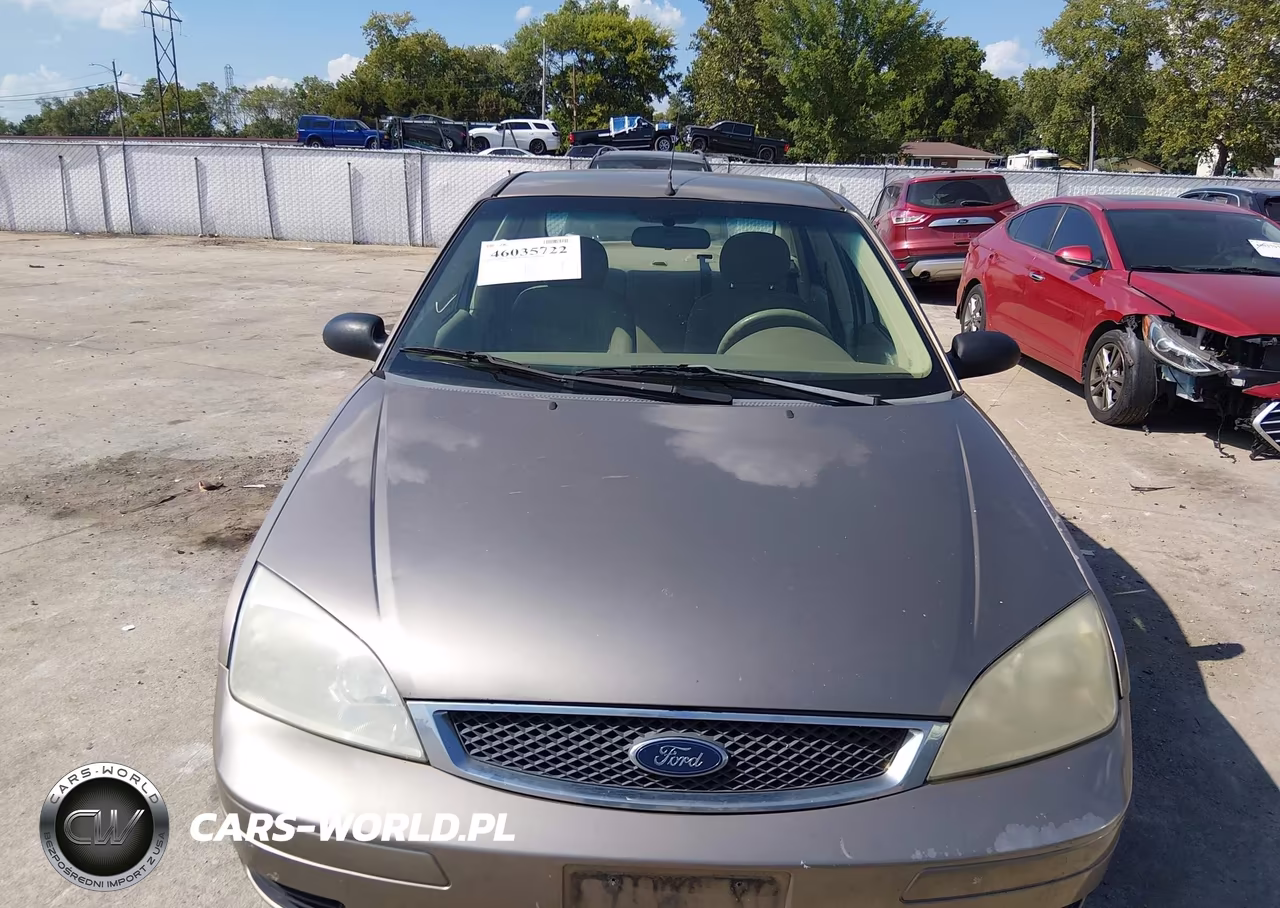 2005 Ford Focus VIN:1FAPP34N05W197937 - 5