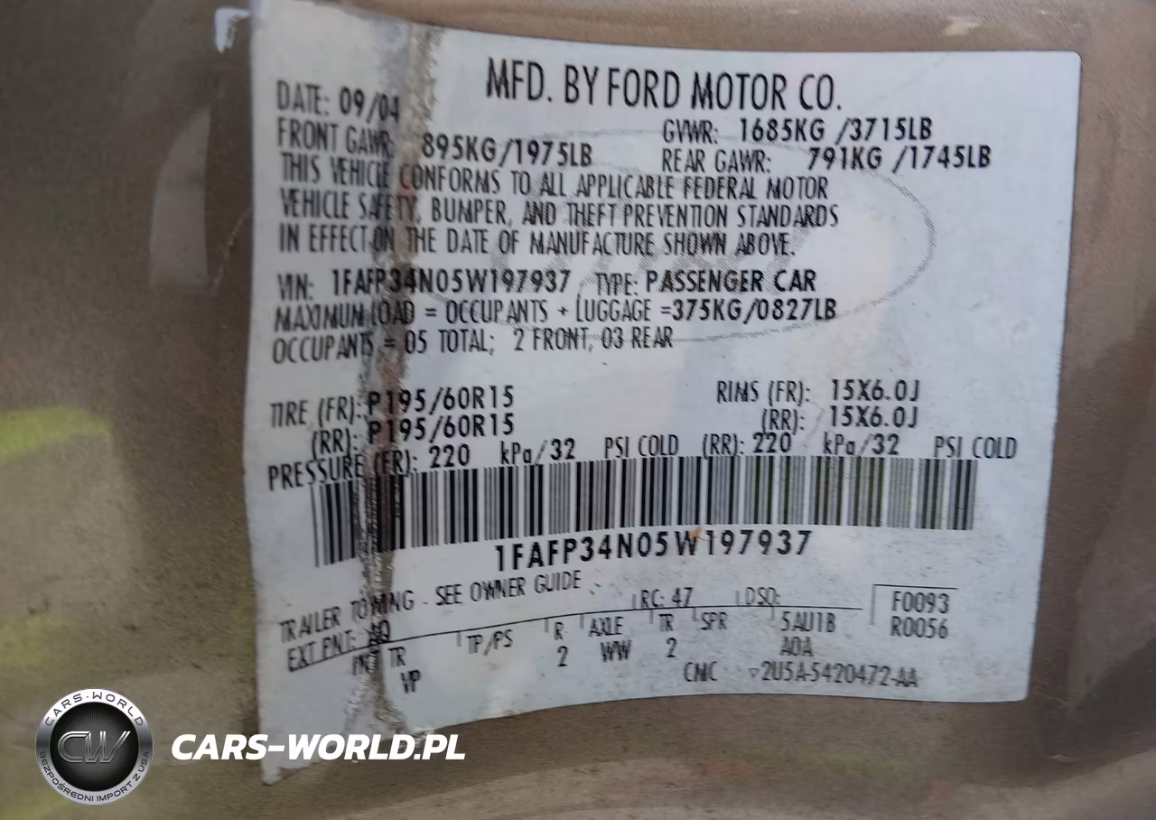 2005 Ford Focus VIN:1FAPP34N05W197937 - 7
