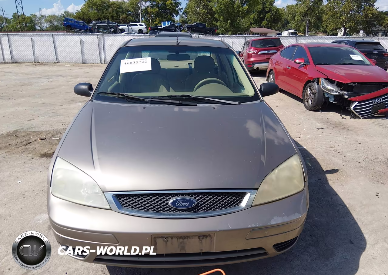 2005 Ford Focus VIN:1FAPP34N05W197937 - 9