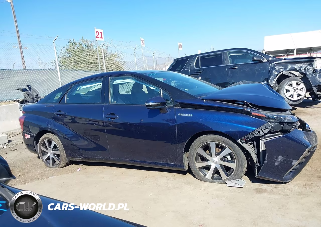 2017 Toyota Mirai VIN:JTDBVRBD0HA002819 - 13