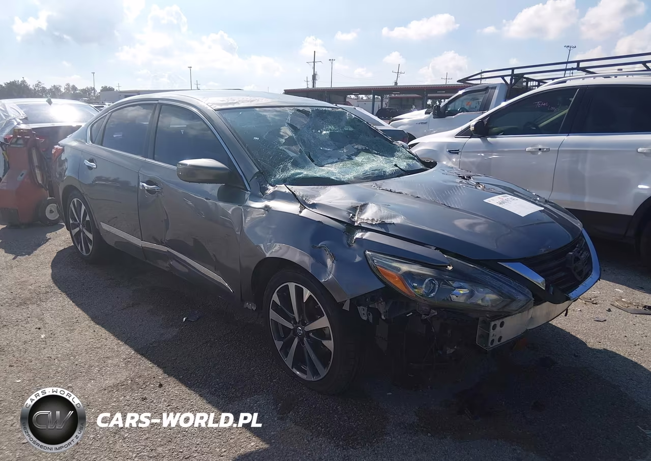 2016 Nissan Altima 3.5 Sr – zdjęcie 1 z 12