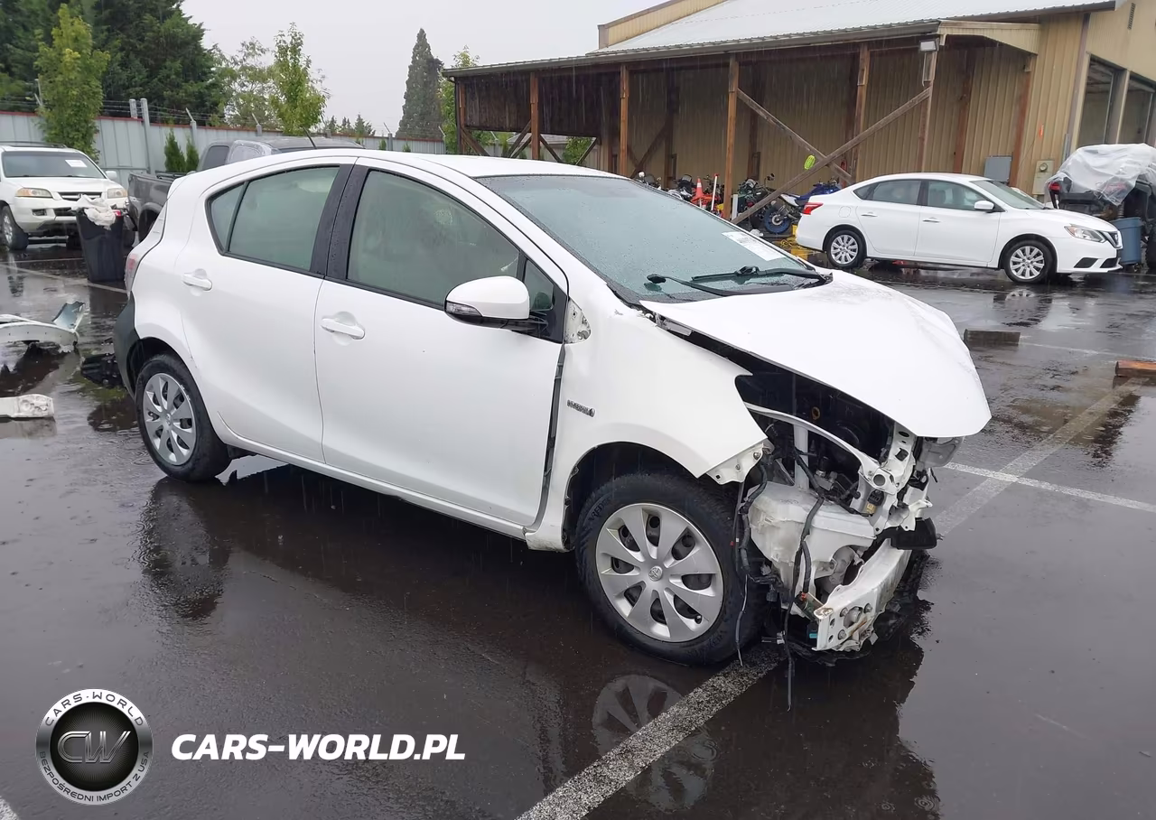 2014 Toyota Prius C One