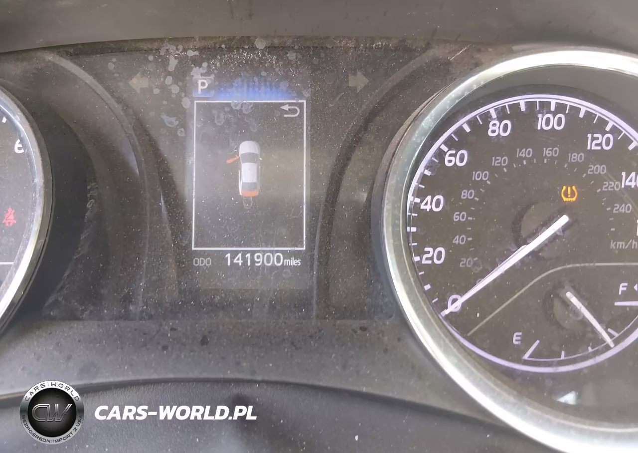 2020 Toyota Camry Le VIN:4T1C11AK1LU943071 - 15