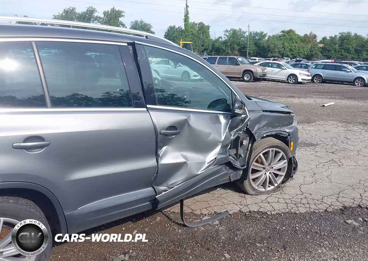 2014 Volkswagen Tiguan Sel VIN:WVGAV3AX6EW592801 - 6