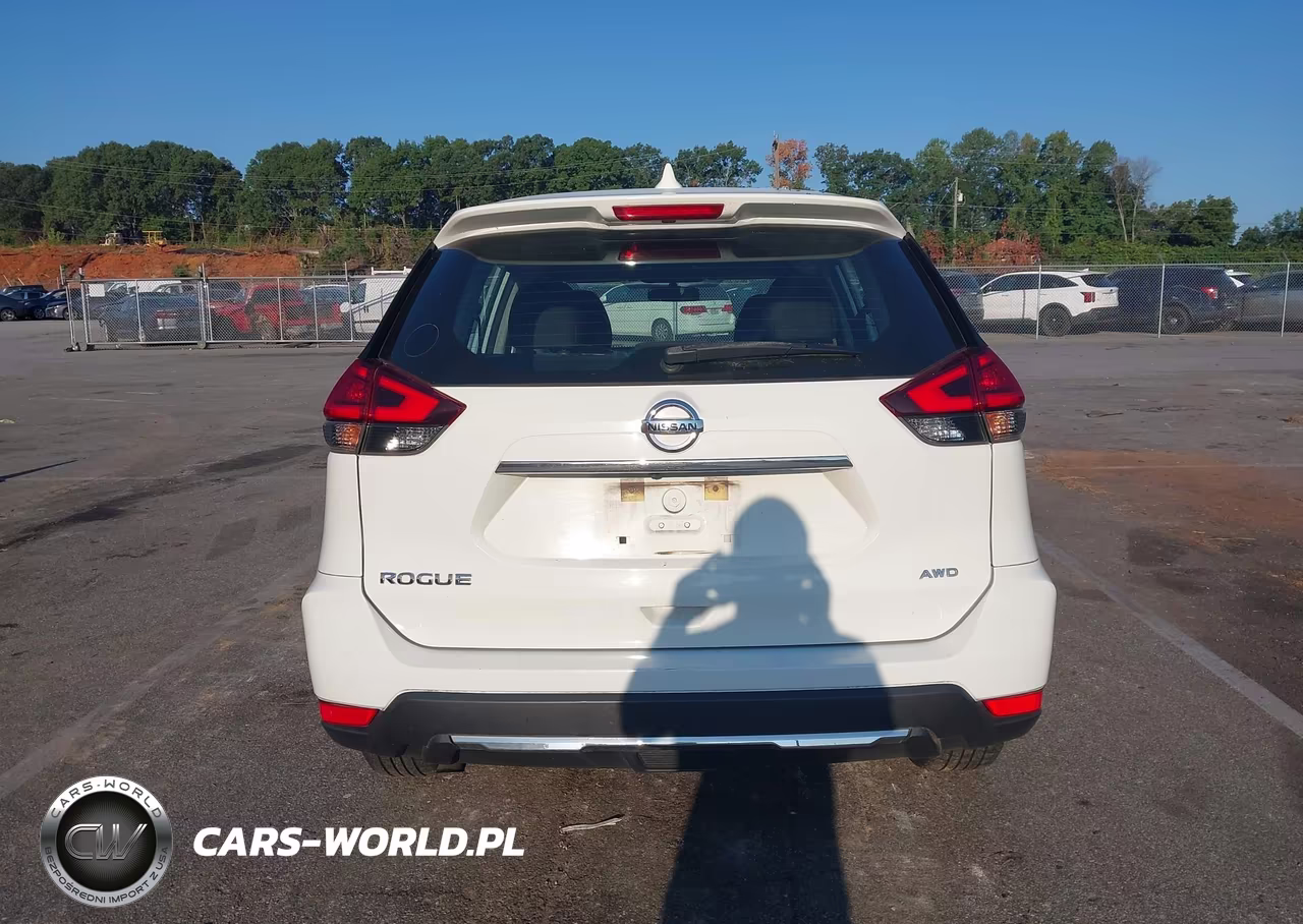 2017 Nissan Rogue S VIN:KNMAT2MV1HP576891 - 16