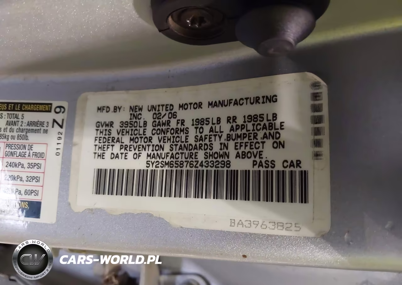 2006 Pontiac Vibe VIN:5Y2SM65876Z433298 - 9